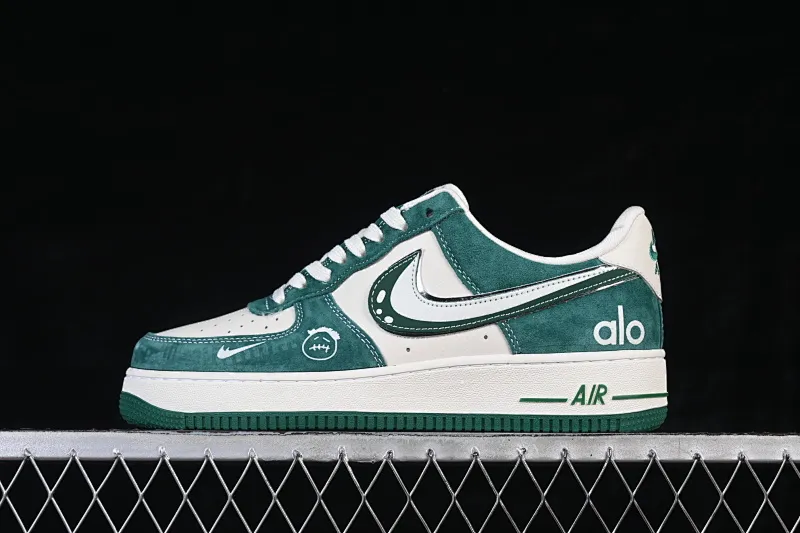 All categories Nk Air Force 1 Air Force series Nk Air Force 1 Low Air Force low-top Nike Air Force 1'07 Low joint Tiffany green Air Force 1 low-top casual sneakers SY1388-011